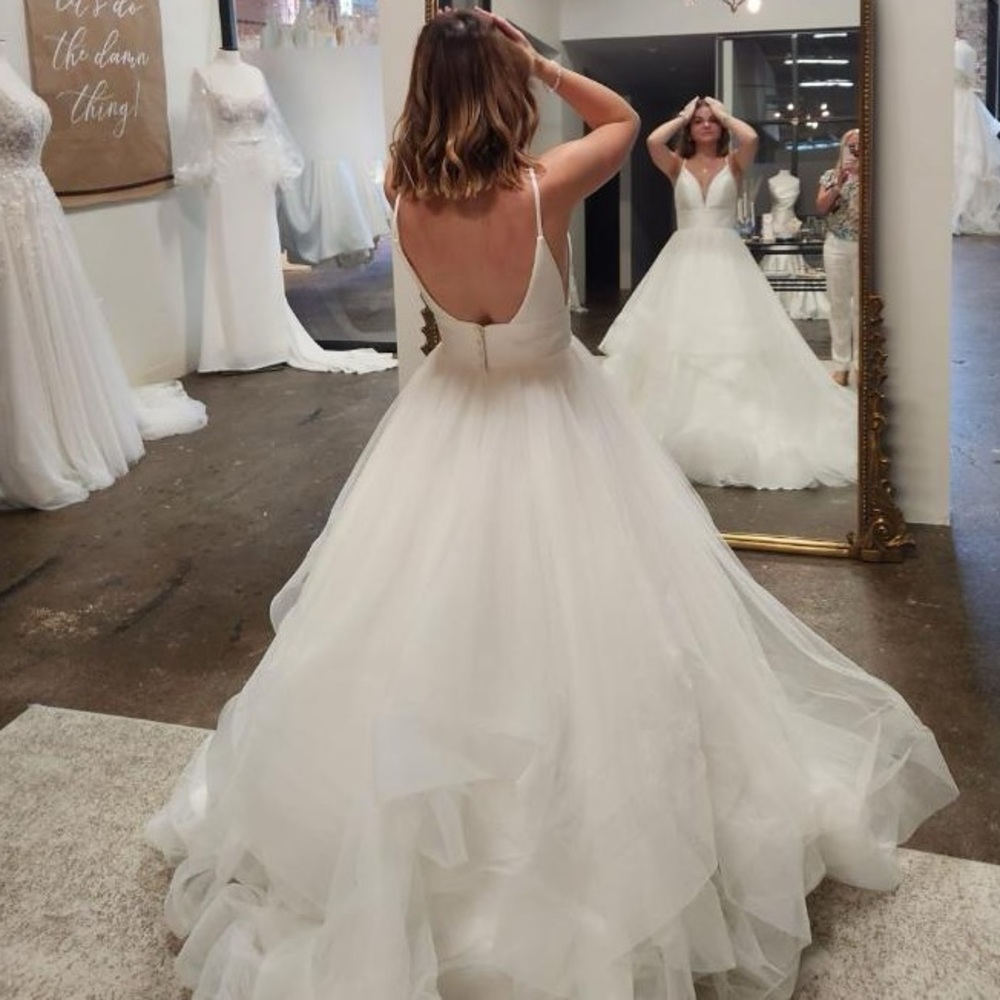 Stella York wedding dress size 2 NEVER BEEN WORN OR ALTERED